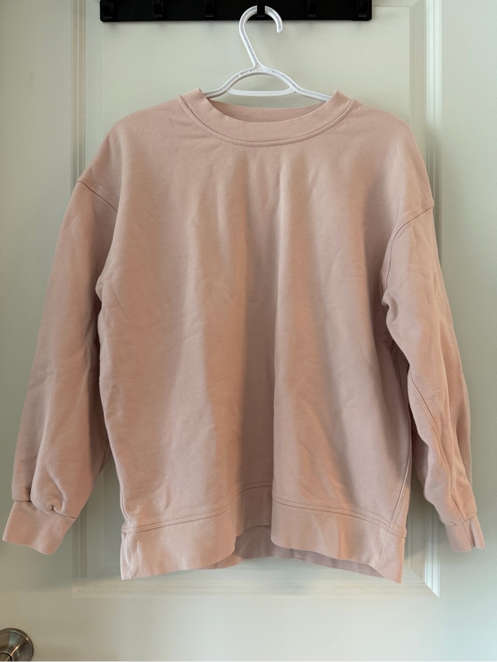 Lululemon Perfectly Oversized Crew Feather Pink, size 6